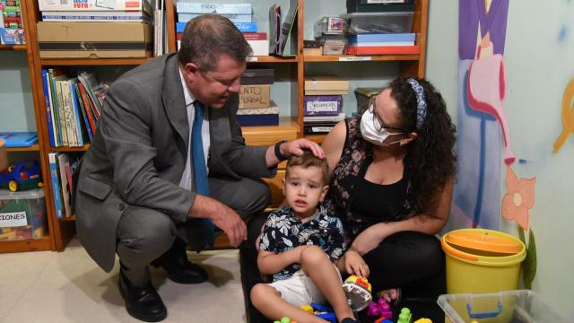 Page durante la inauguración del servicio de Atención Temprana de Villarrubia de los Ojos (Ciudad Real) en 2022.