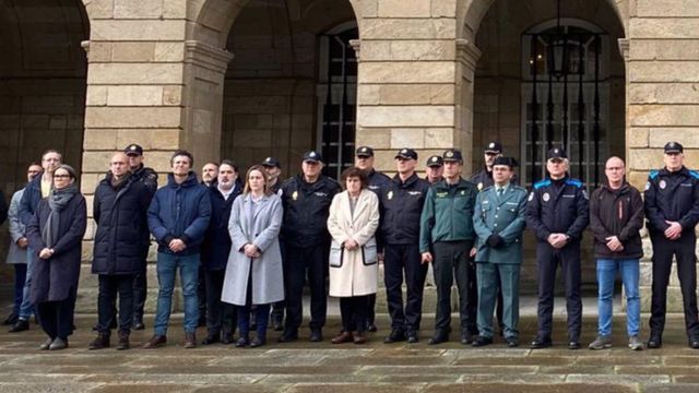 Minuto de silencio en Santiago de Compostela.