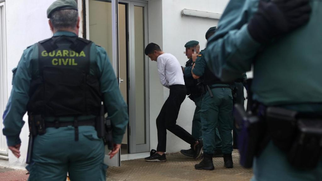 Detenidos en Barbate.