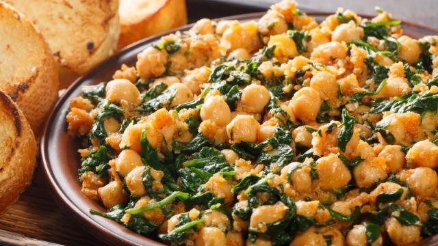 Receta de potaje de garbanzos.