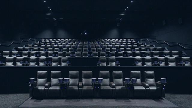 El cine de Valencia que celebrará una sesión especial por San Valentín: 'Priscilla', 'Argylle' o 'Pobres Criaturas'. Cinesa