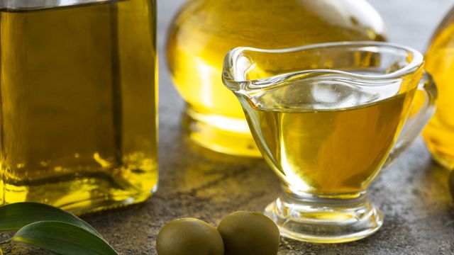 Este aceite valenciano ha sido premiado por la Academia de Gastronomía y cuesta menos de 7€.