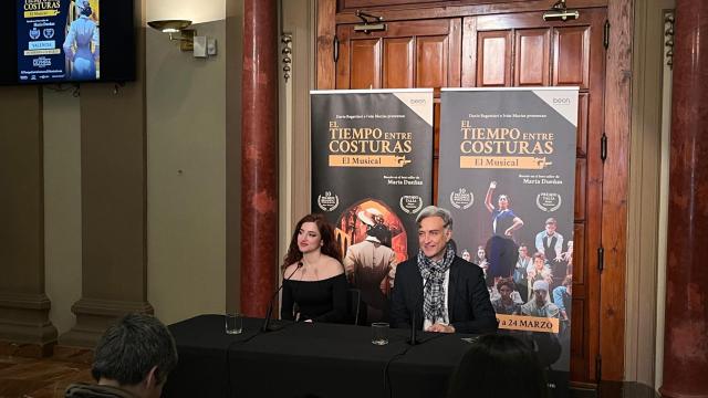 El Teatro Olympia de Valencia acoge el musical de 'El tiempo entre costuras'. Raquel Granell