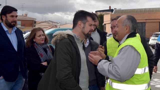 Luis Tudanca dialoga con los agricultores en Peñaranda