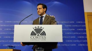 El portavoz del PP, Raúl de la Hoz, durante su intervención posterior a la Junta de Portavoces de este jueves.