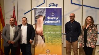 El diputado delegado de los Servicios de Familia e Igualdad de Oportunidades y Acción Social y Centros Asistenciales, Alfonso Romo; el alcalde de Boecillo; Raúl Gómez; el responsable del proyecto, David Cortejoso; y la concejala de Cultura de Boecillo, Cristina Gil