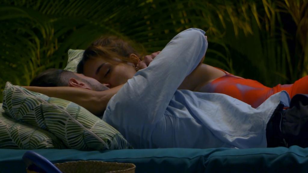 Una nueva pareja de 'La isla de las tentaciones' es infiel.