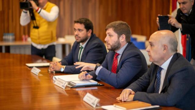 Imagen del encuentro entre Nacho Hernando y Manuel Martín.