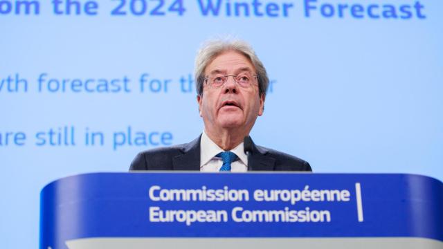 El comisario de Asuntos Económicos, Paolo Gentiloni, durante su rueda de prensa de este jueves