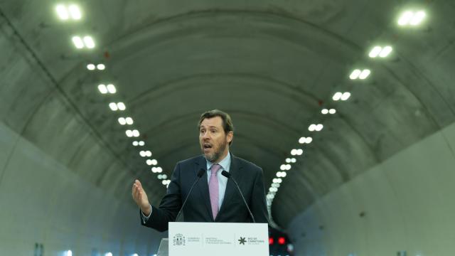 El ministro de Transportes y Movilidad Sostenible, Óscar Puente, este viernes en un acto en Barcelona.