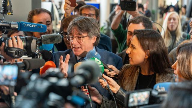 El ex presidente catalán, Carles Puigdemont, ante los medios de comunicación