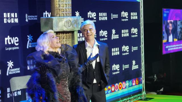 María Bas y Mark Dasousa, tras ganar el Benidorm Fest.