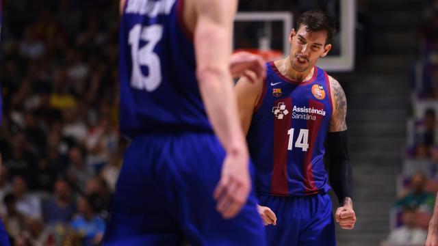 Willy Hernangómez celebra una canasta frente al Tenerife.