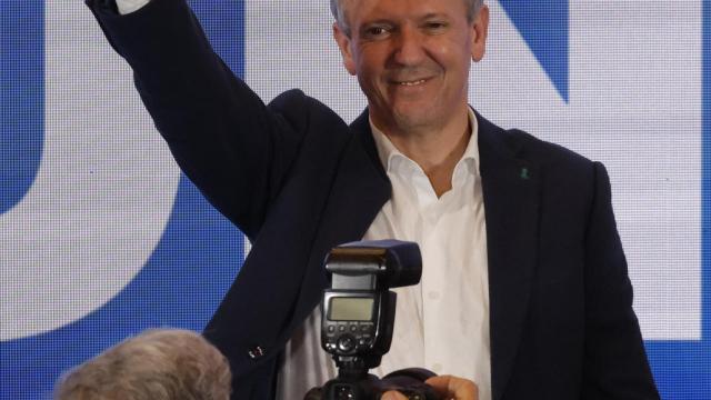 Rueda mantiene para el PP la absoluta en Galicia