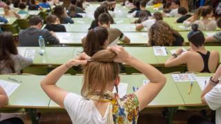 Imagen de archivo de estudiantes universitarios.