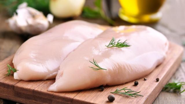 Los 3 embutidos con más proteínas de Mercadona y Lidl.