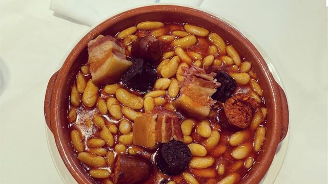 En este pueblo de Murcia sirven una de las mejores fabadas de fuera de Asturias