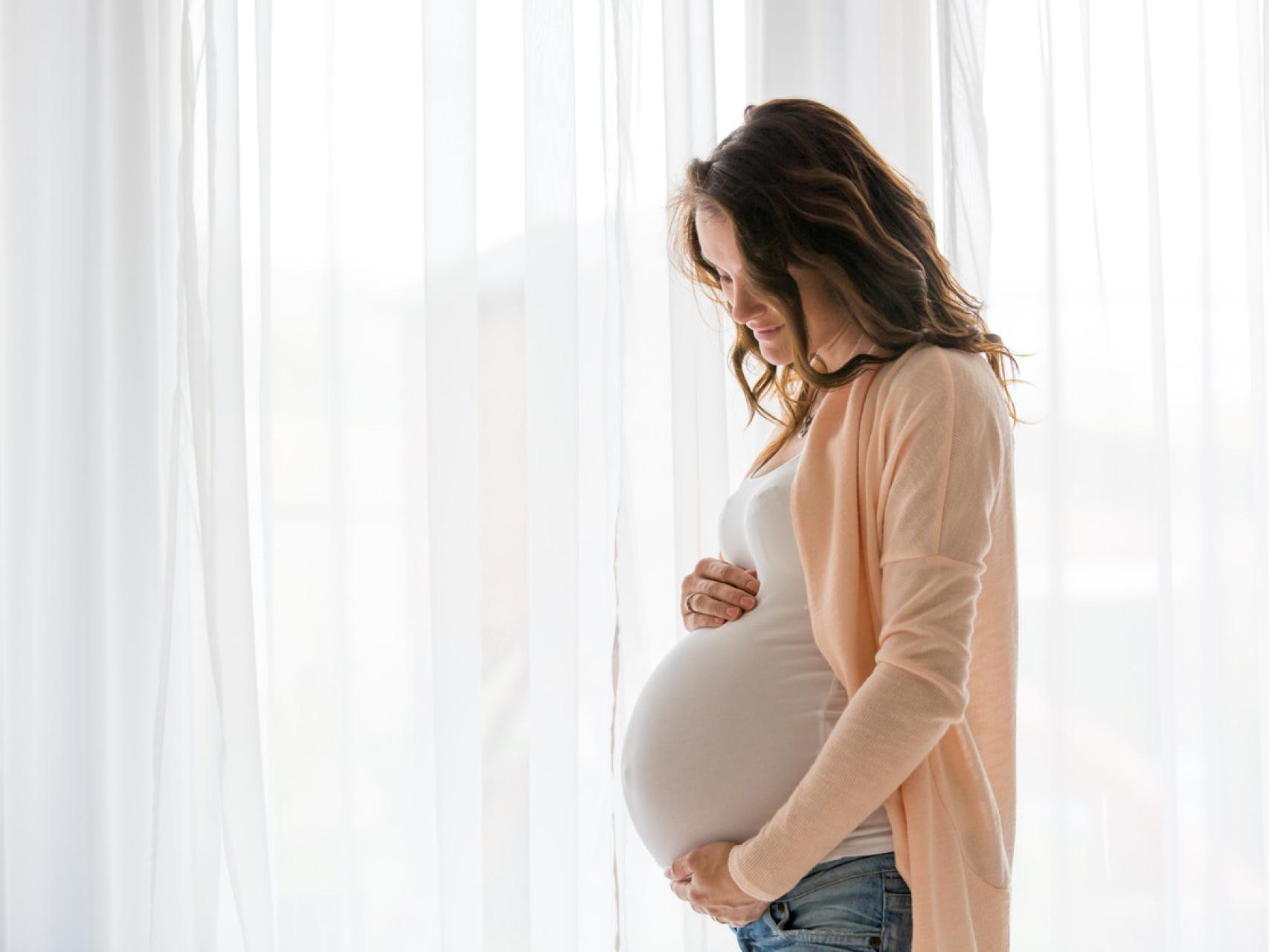 Imagen de una mujer embarazada.
