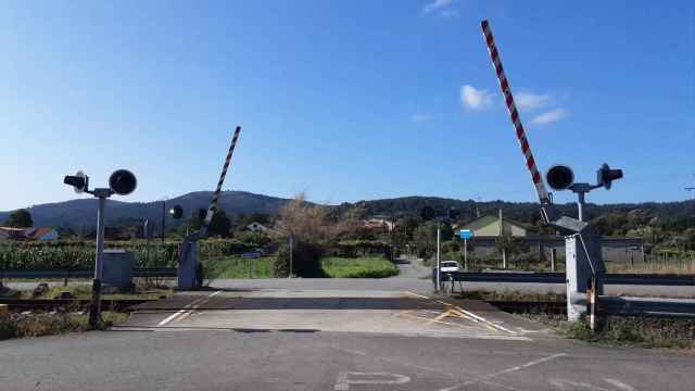 Paso a nivel en Valga (Pontevedra).