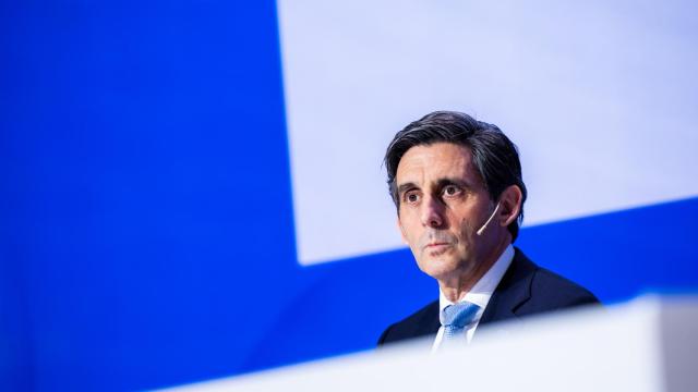José María Álvarez-Pallete, presidente de Telefónica, en la rueda de prensa de presentación de los resultados de 2023.