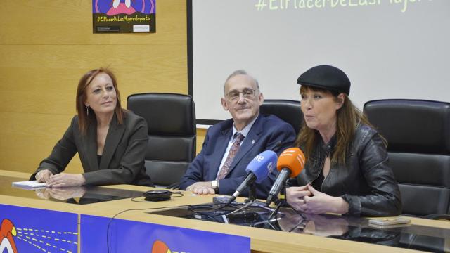 Mabel Lozano durante la presentación del cortometraje. Fotos: Universidad de Vigo.