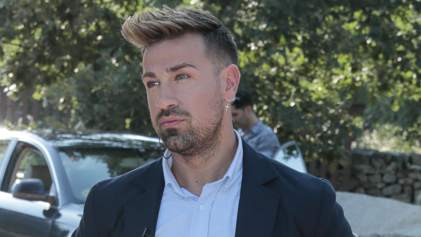 Imágenes del día: Rafa Mora, sobrecogido, le dedica un desgarrador mensaje a sus paisanos valencianos tras el incendio