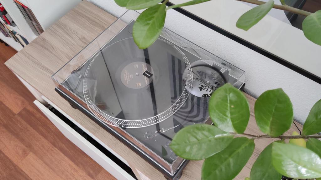 El tocadiscos SL-1200GR2