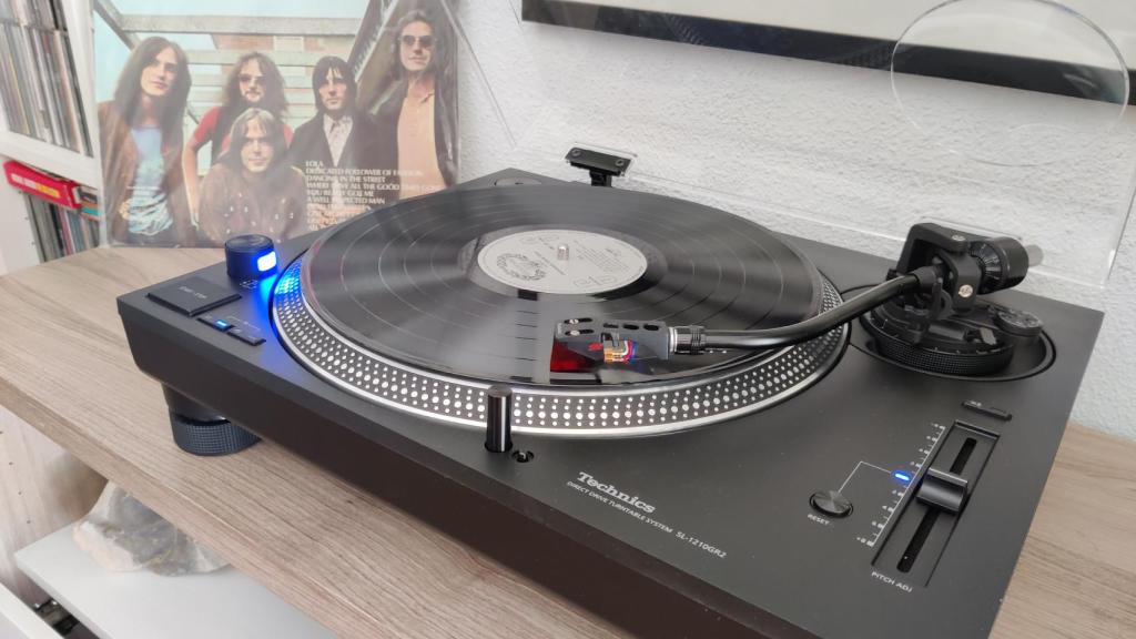 El tocadiscos Technics SL1210GR2