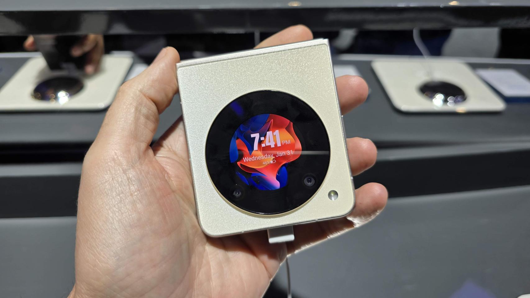 ZTE Nubia Flip 5G