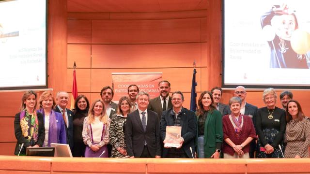 Los participantes en la jornada de presentación del documento Coordenadas en enfermedades raras.