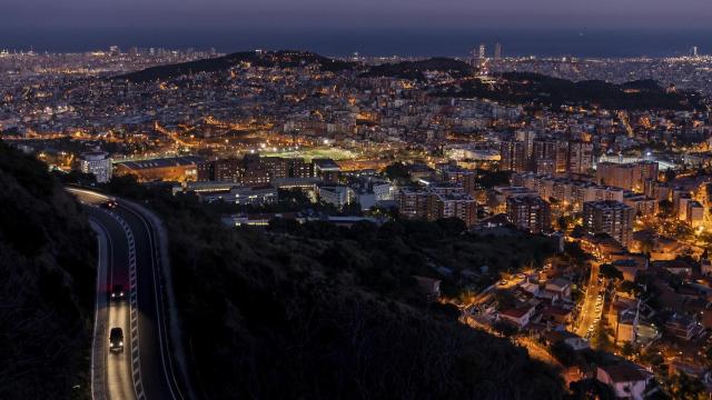 Vista de una puesta de sol desde el Tibidabo.
