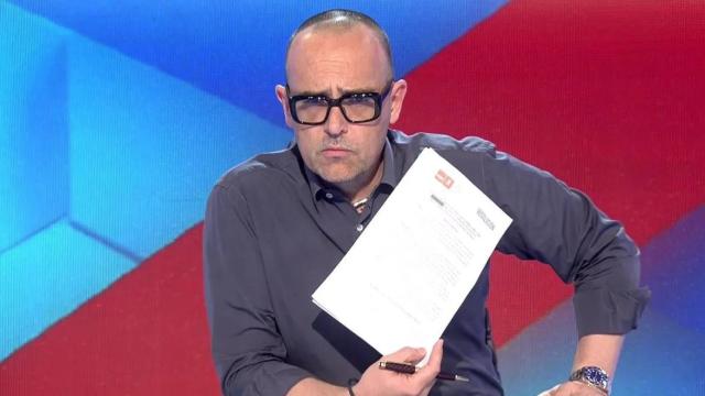 Risto Mejide, indignado, explota tras la amenaza del PSOE a 'Todo es mentira': Propio de una dictadura