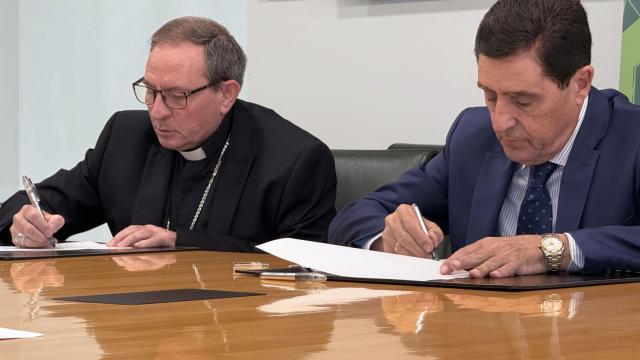 Renovación del convenio de Caja Rural de Soria con el Obispado de Osma-Soria