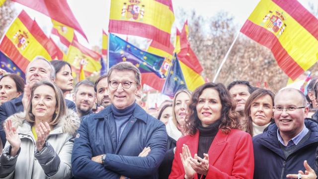 Gamarra, Feijóo, Ayuso y Tellado, en la manifestación del PP contra la amnistía del 3 de diciembre.