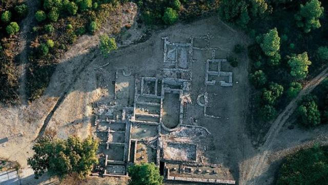 Vista aérea de las termas de Carteia