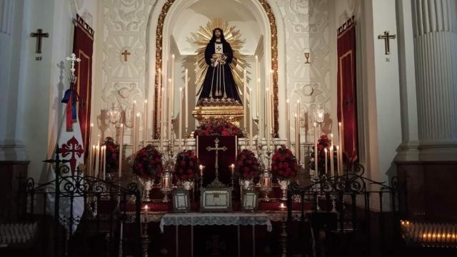 Imagen del Cristo de Medinaceli durante el primer día de su triduo.
