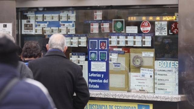 Administración de lotería de la Puerta del Sol.
