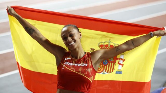 Imagen de archivo Ana Peleteiro celebra su victoria.