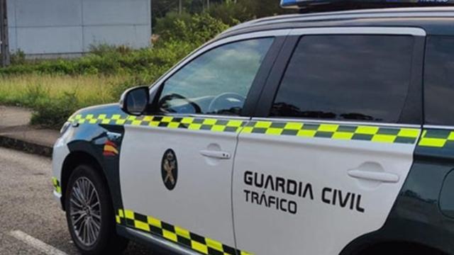 Un coche de la Guardia Civil de Tráfico