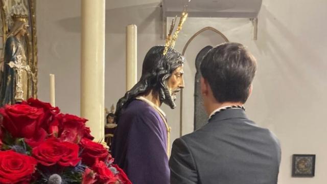 Imagen del menor herido durante el Besamanos de Nuestro Padre Jesús Cautivo.