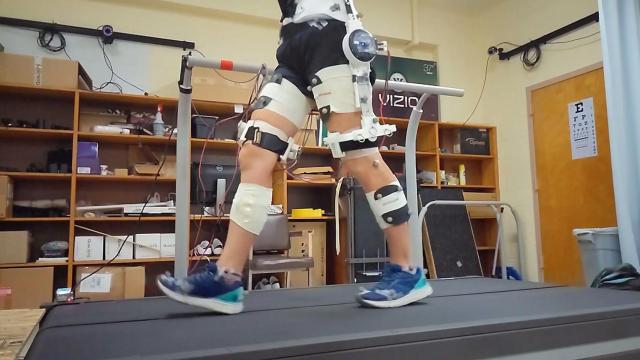 Un exoesqueleto en acción