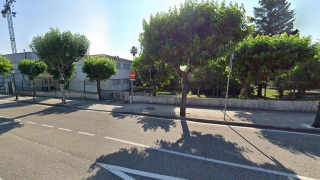 Ceip Tui, lugar donde fue hurtada la furgoneta con el menor dentro.
