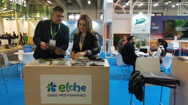 El equipo de VisitElche en la feria ITB de Berlín.