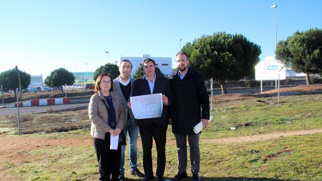 María Jesús Moro, Pedro Samuel Martín, José Antonio Bermúdez De Castro y Bienvenido de Arriba en una imagen de archivo