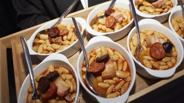 En este restaurante de Asturias puedes comer bien por menos de 10 euros: raciones suficientes y variadas