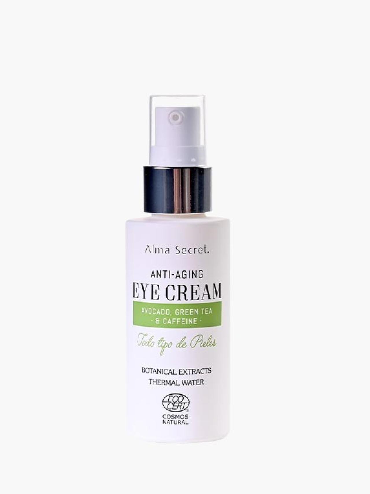 Contorno de ojos antiedad con aguacate.