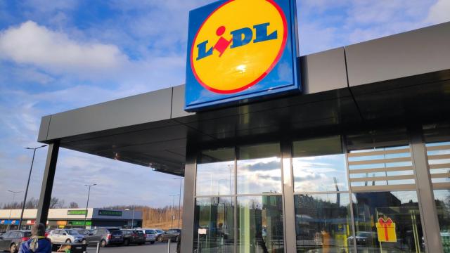 La potente sierra circular de Lidl que triunfa en España: es portátil y cuesta menos de 33 euros