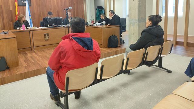 Imagen de los dos acusados durante el juicio.