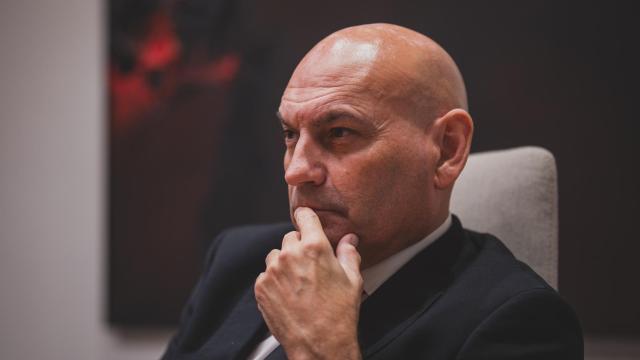 Javier Gómez Bermúdez, durante la entrevista con EL ESPAÑOL.