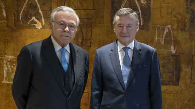 Isidro Fainé, presidente de Criteria Caixa y la Fundación La Caixa, junto a Ángel Simón, consejero delegado de Criteria Caixa.